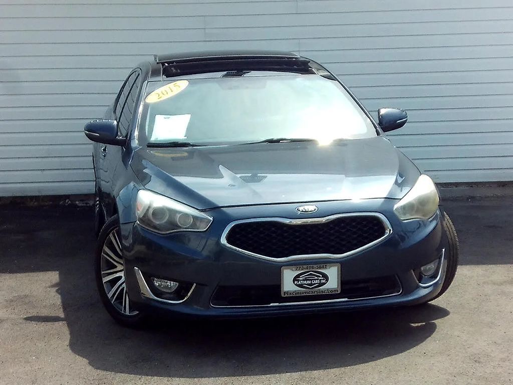 2015 KIA Cadenza