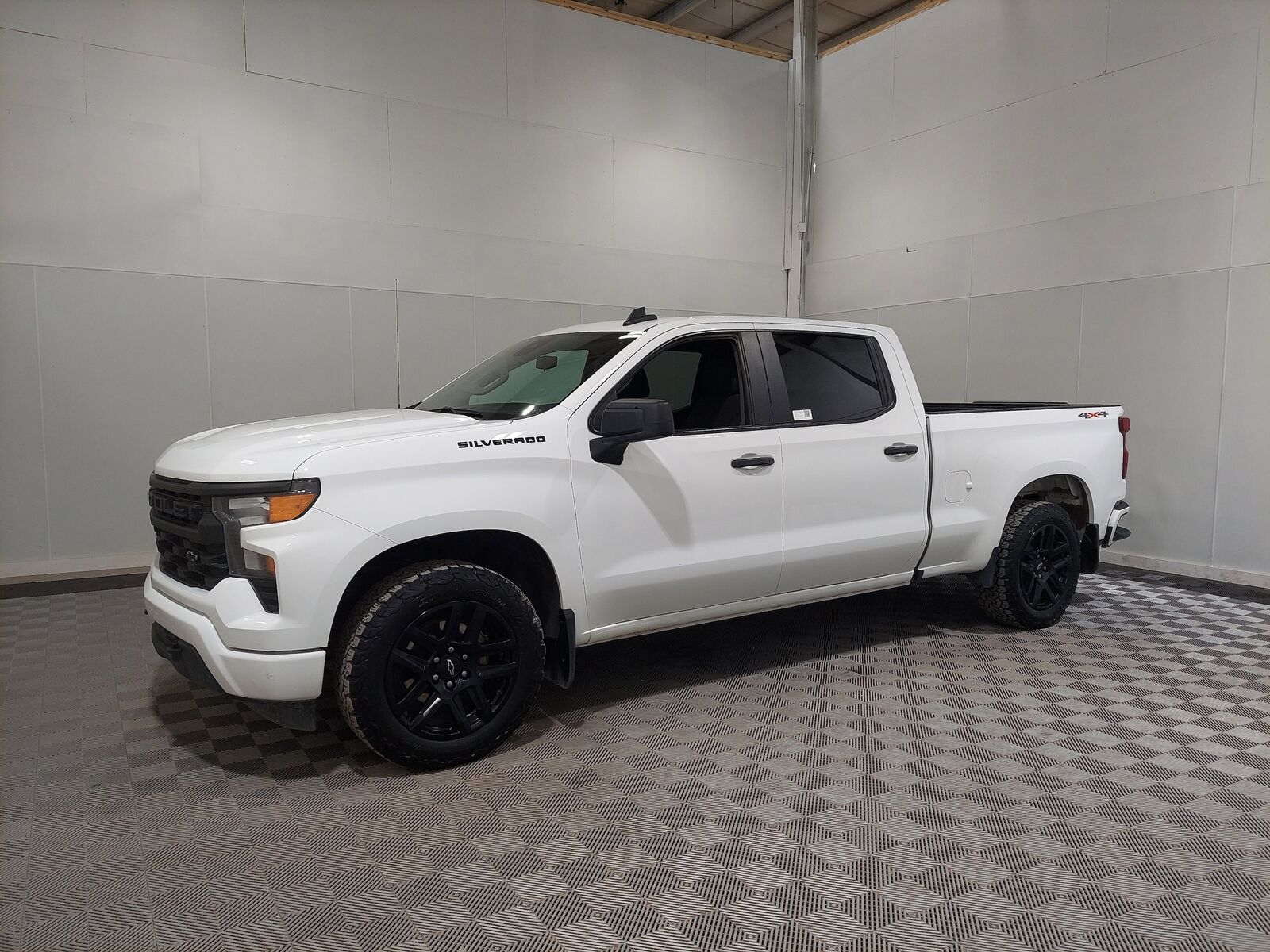 2023 CHEVROLET Silverado