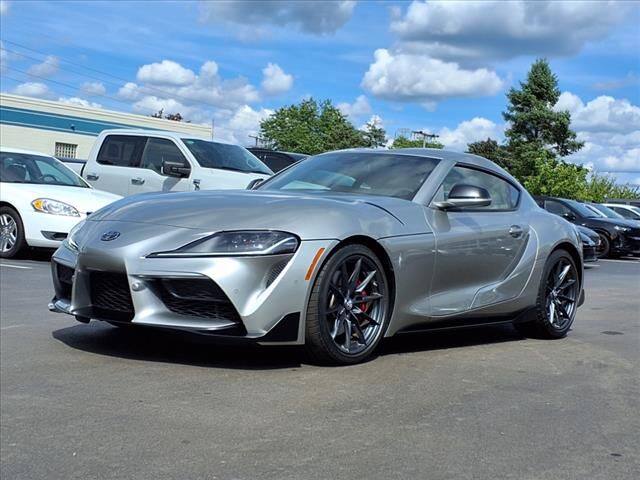 2023 TOYOTA Supra