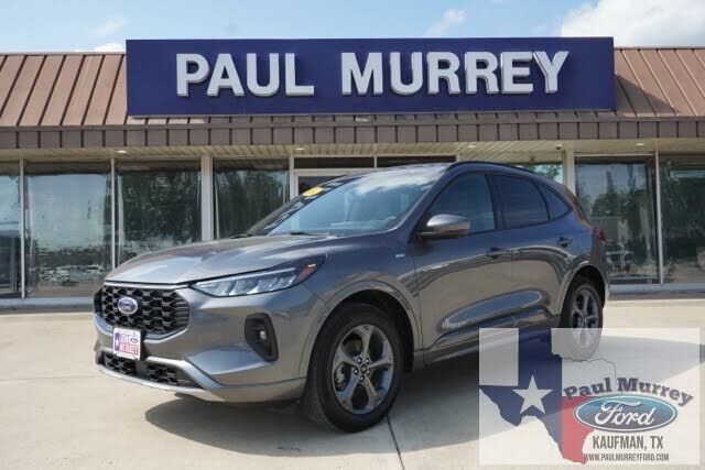 2024 FORD Escape