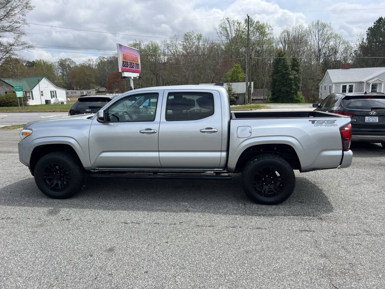 2022 TOYOTA Tacoma