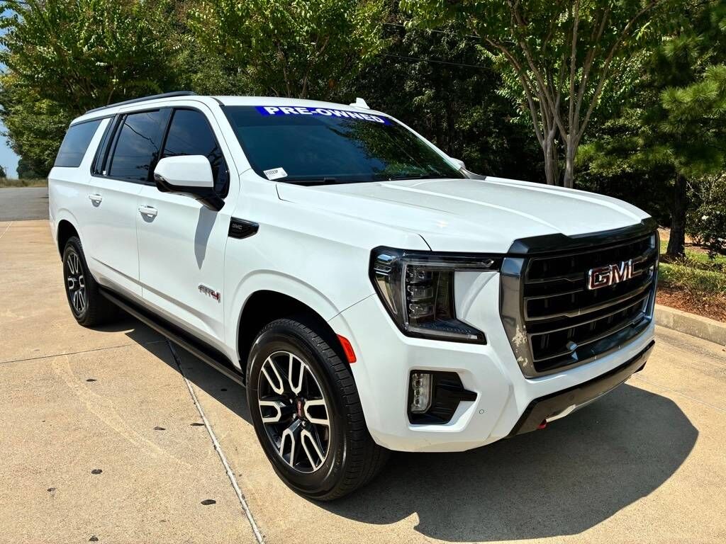 2023 GMC Yukon XL