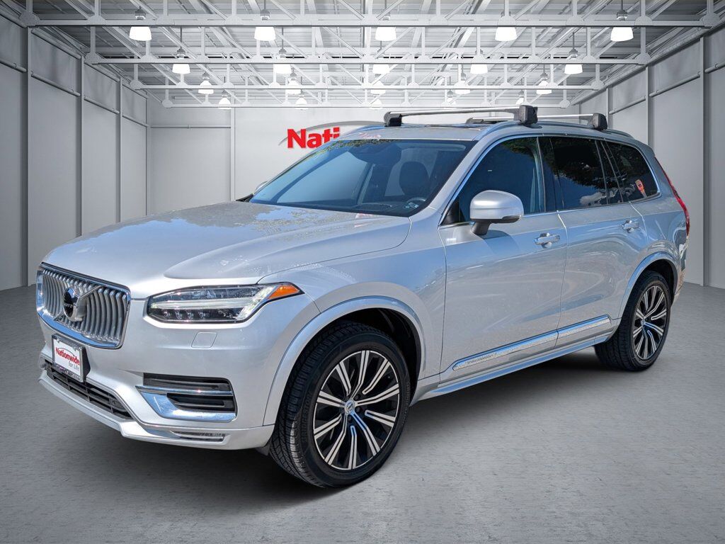 2020 VOLVO XC90