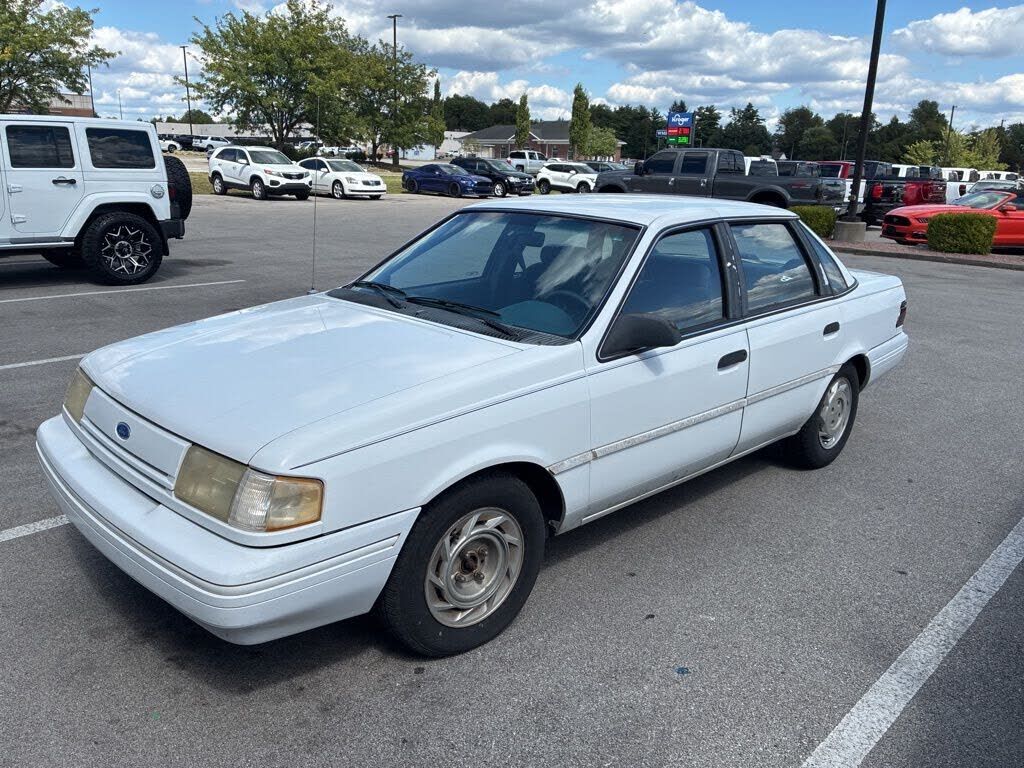 Ford Tempo