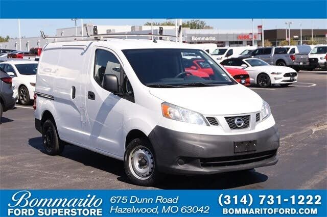 Nissan NV200