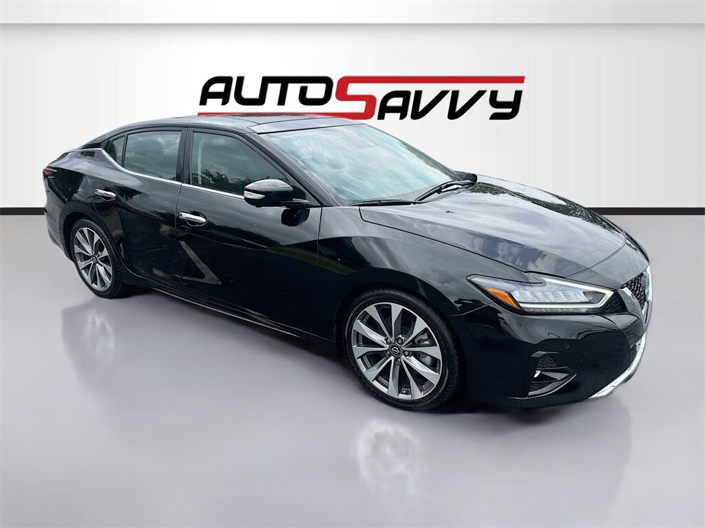 2023 NISSAN Maxima
