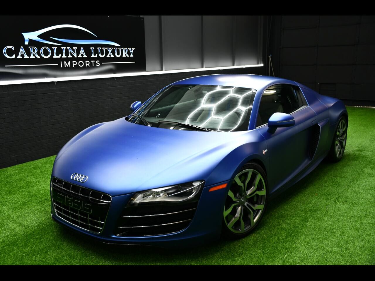 Audi R8