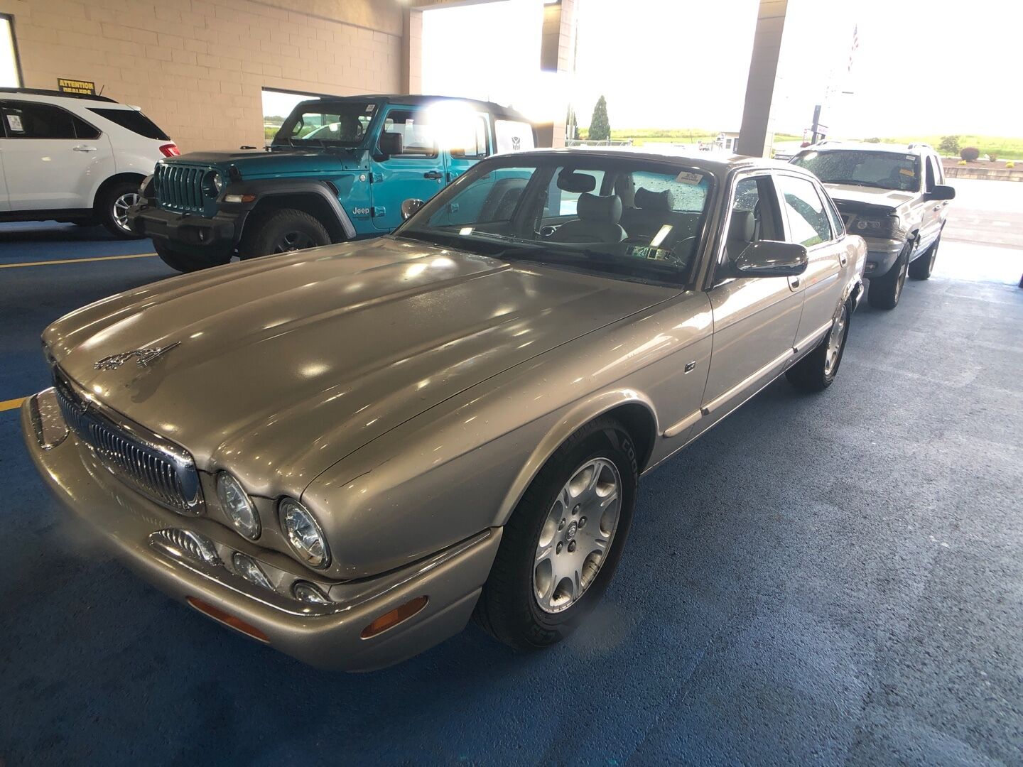 Jaguar XJ8