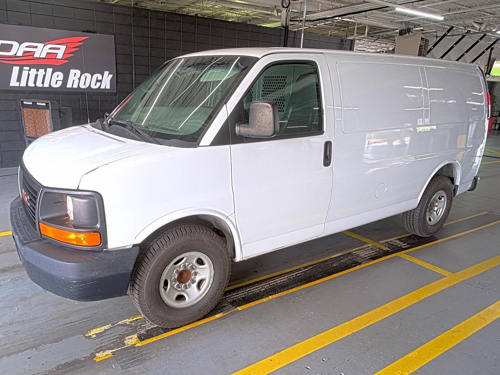 GMC Savana