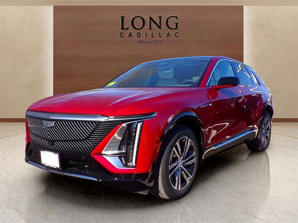 2025 CADILLAC Lyriq