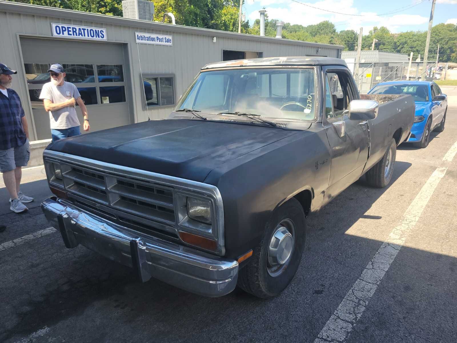 Dodge D-Series