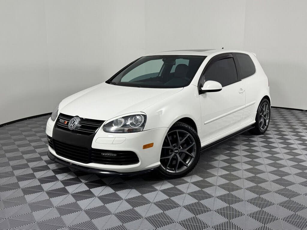 Volkswagen R32