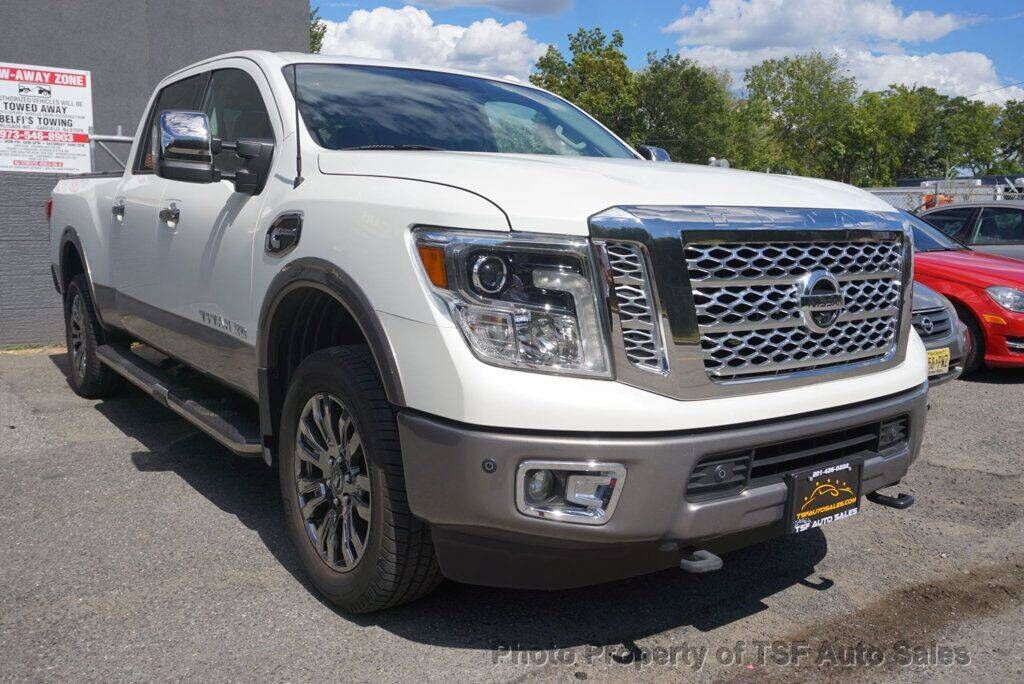 Nissan Titan