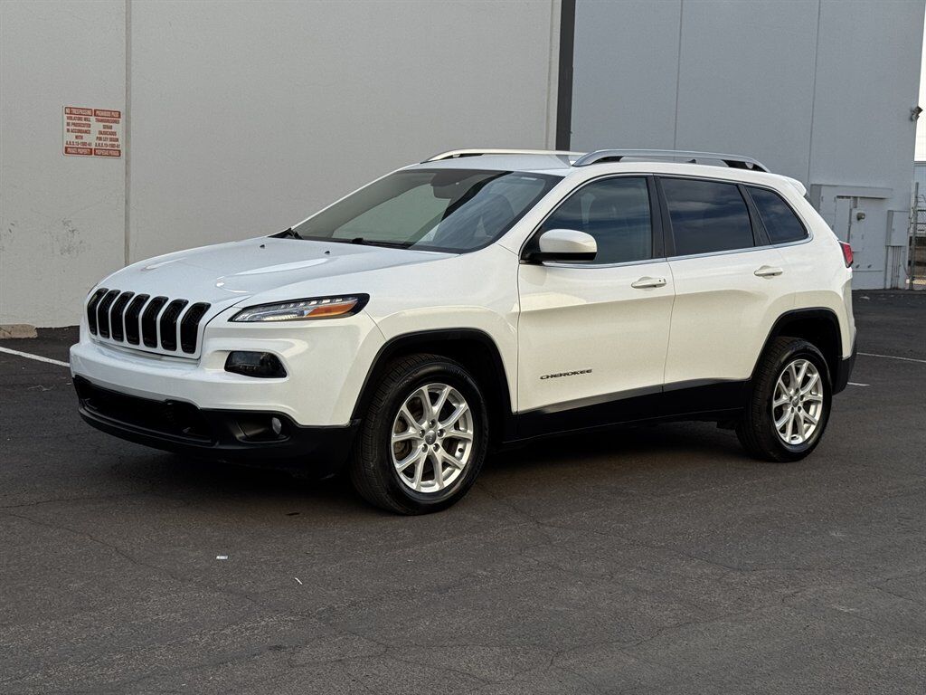 2018 JEEP Cherokee