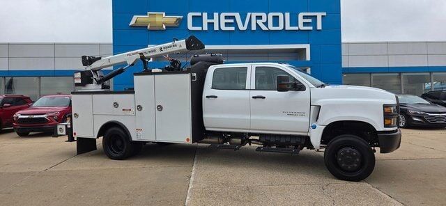 2024 GMC Silverado Medium Duty