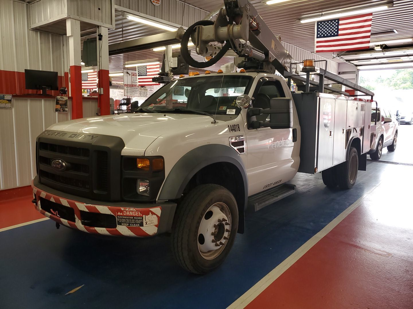 Ford F-550