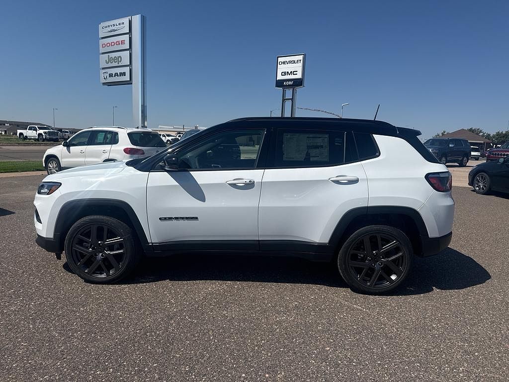 2025 JEEP Compass