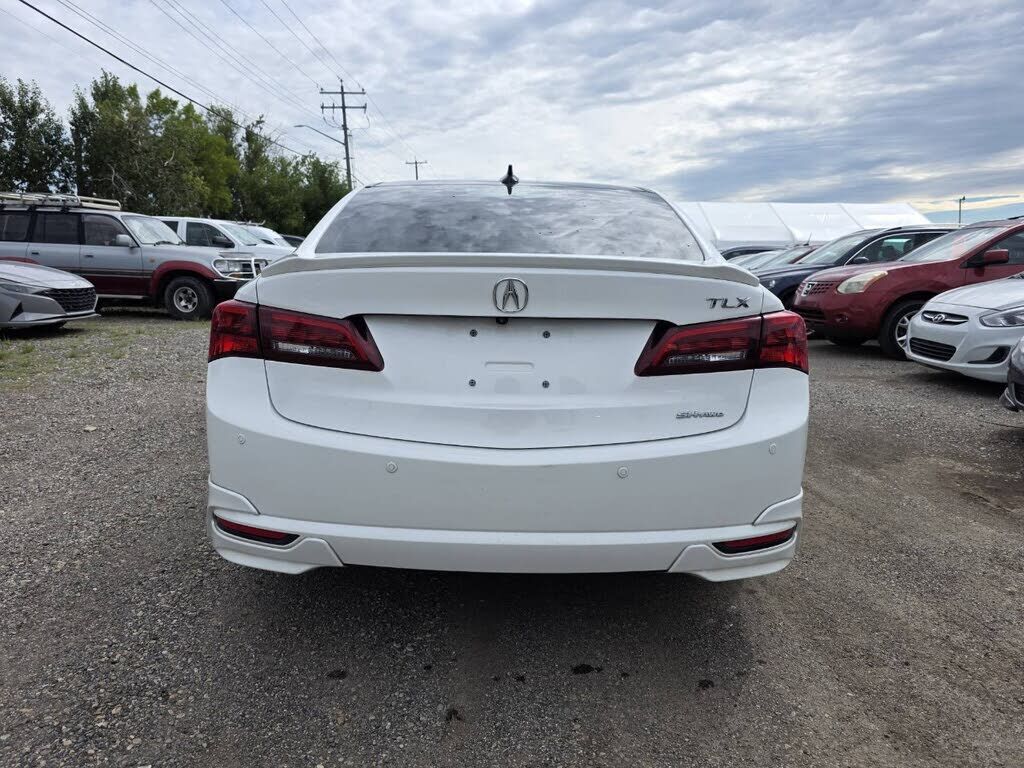 Acura TLX