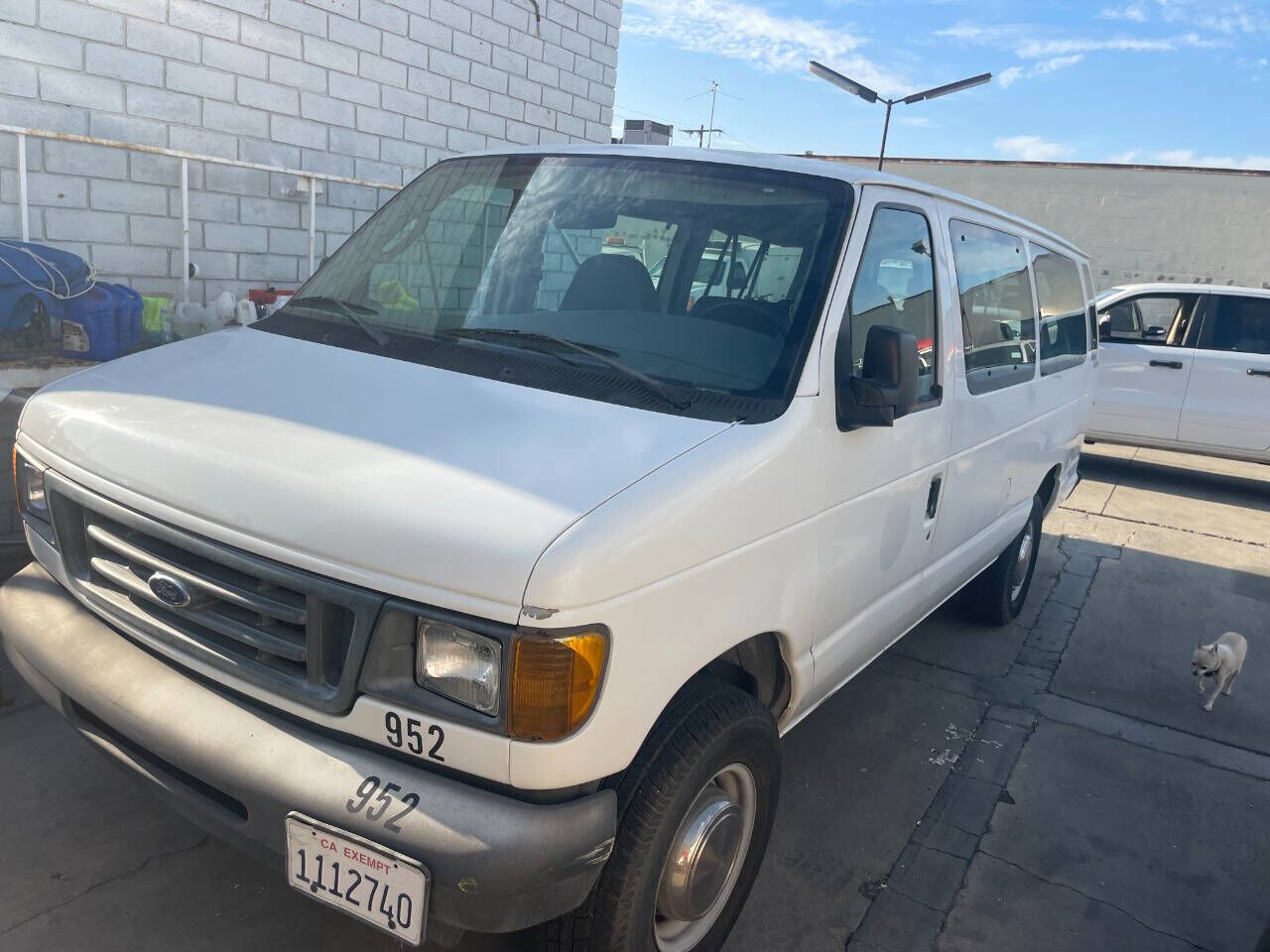 Ford E-350