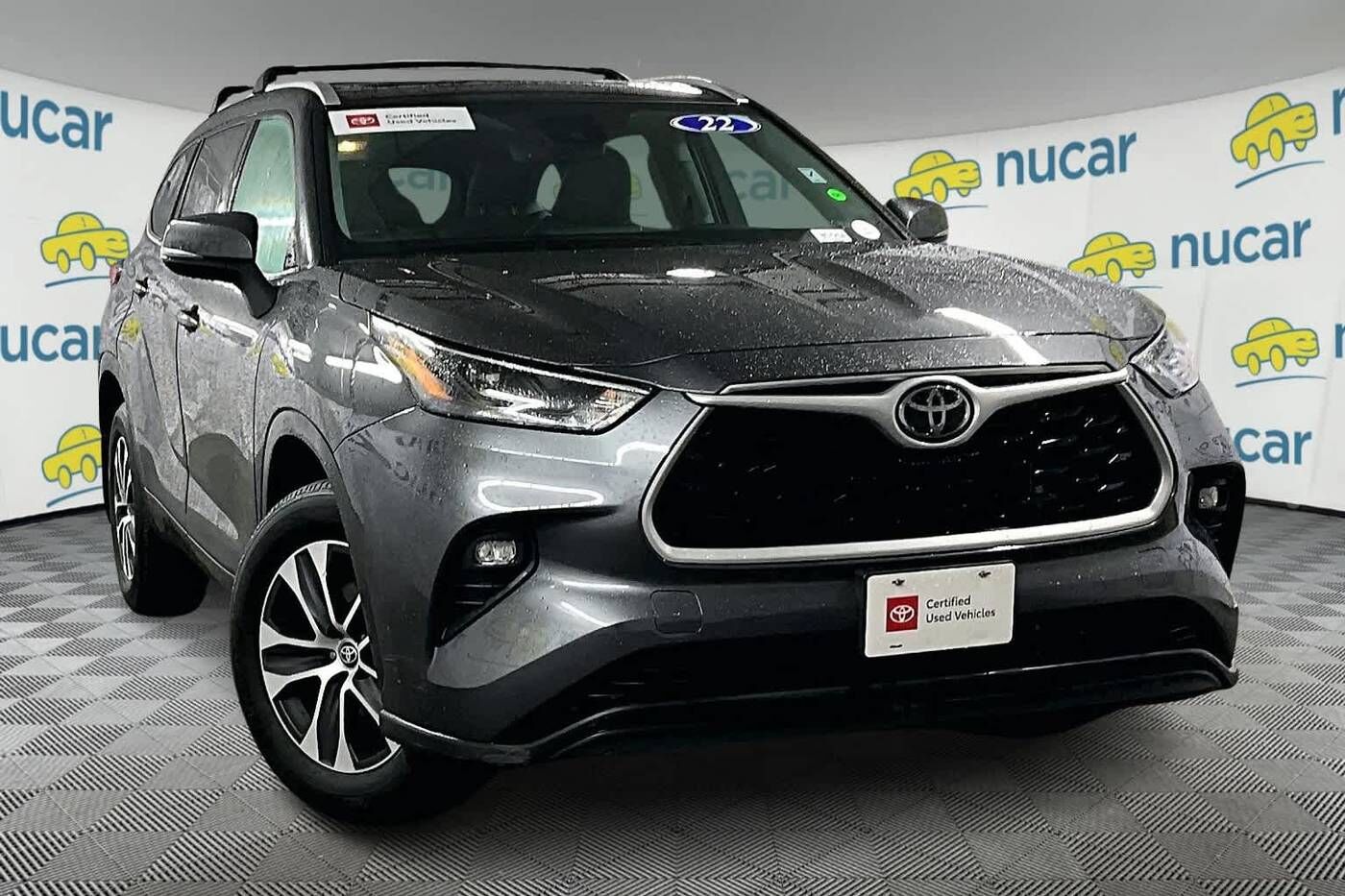 2022 TOYOTA Highlander
