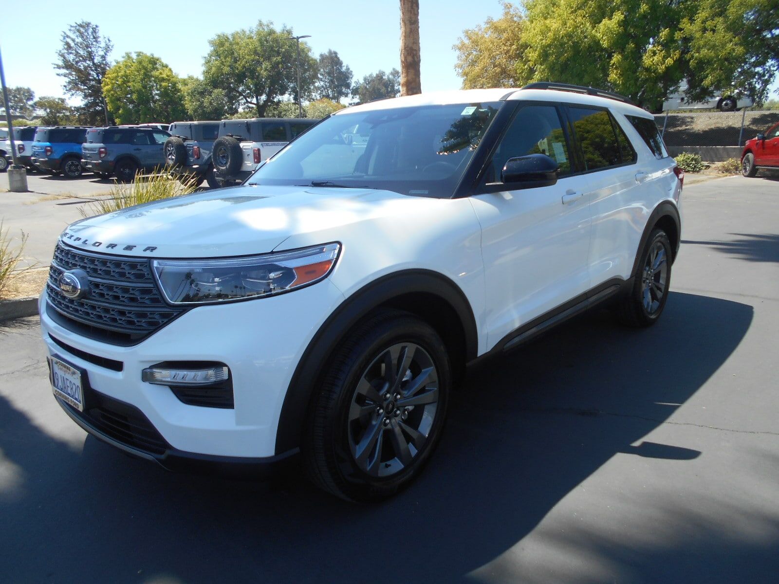 2023 FORD Explorer