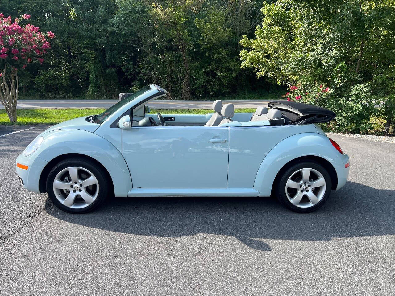 2006 VOLKSWAGEN Beetle