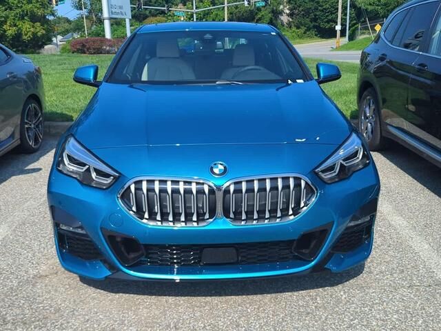 2024 BMW 228i