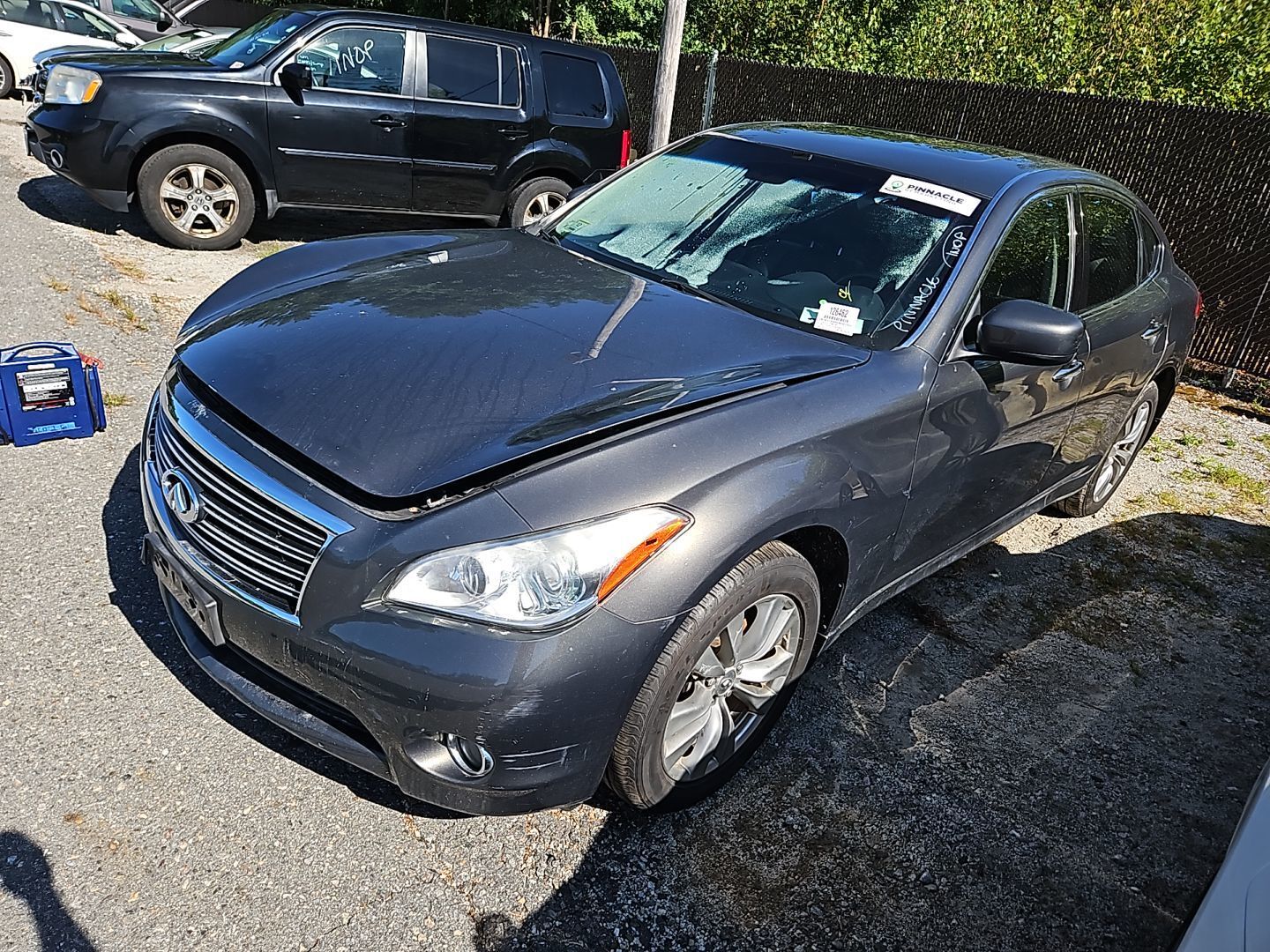 Infiniti M37
