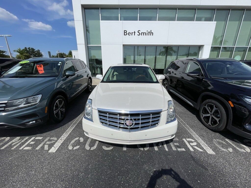 Cadillac DTS