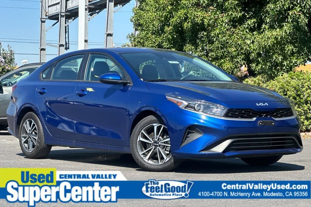 2023 KIA Forte