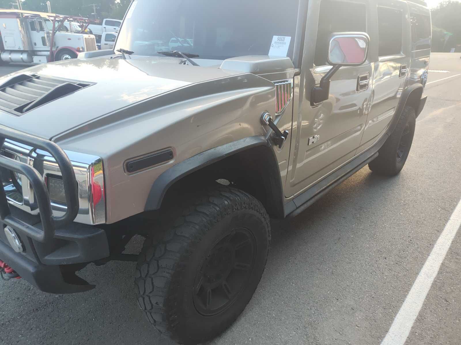 HUMMER H2