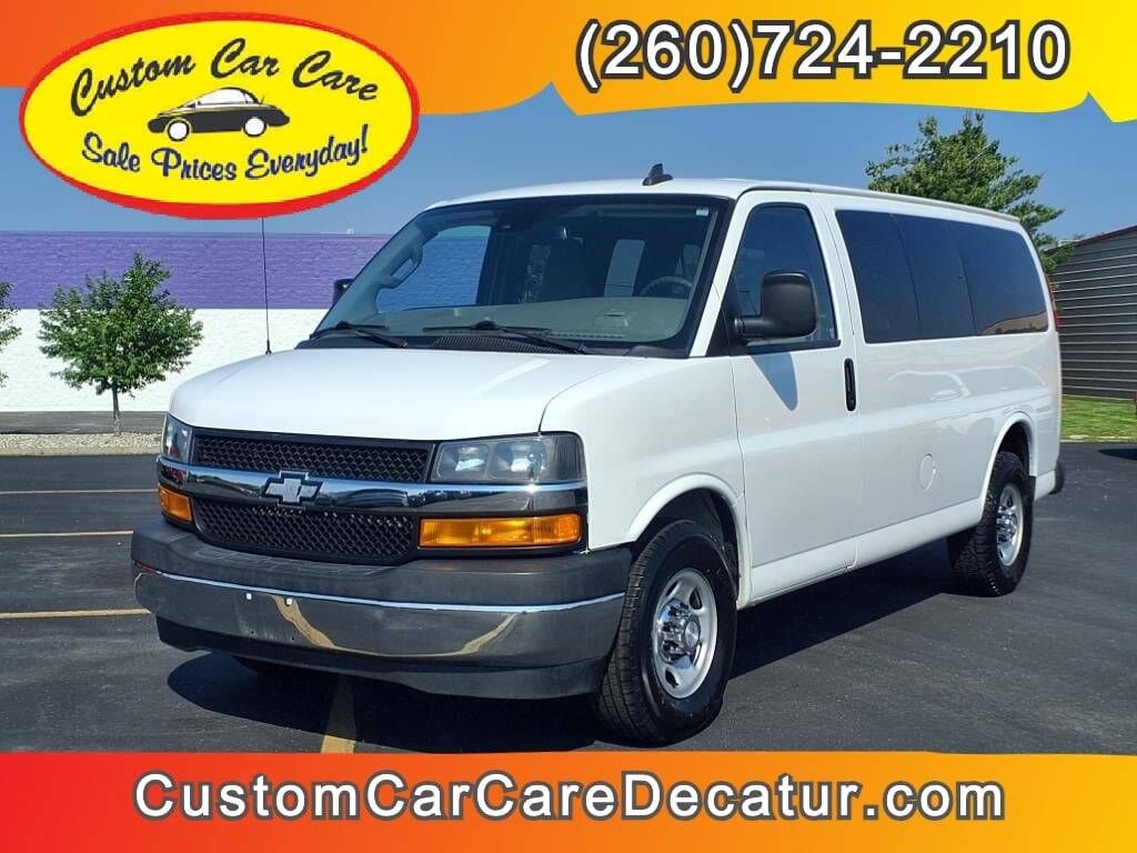 2019 CHEVROLET Express