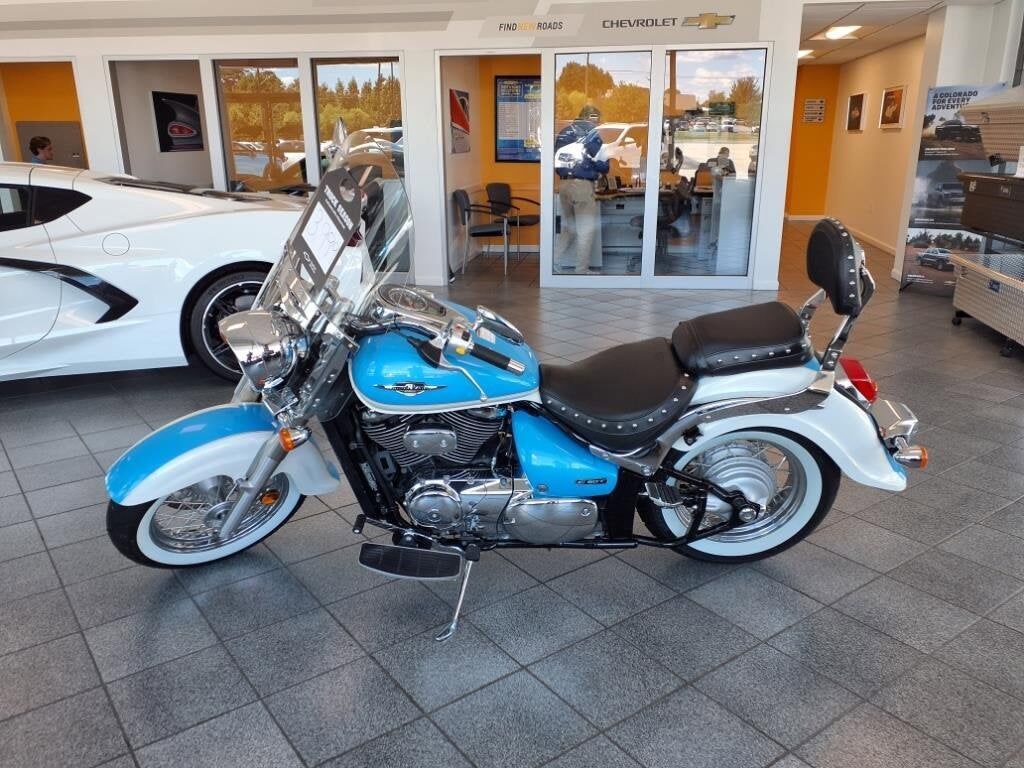 Suzuki VL800/VL800C/VL800T