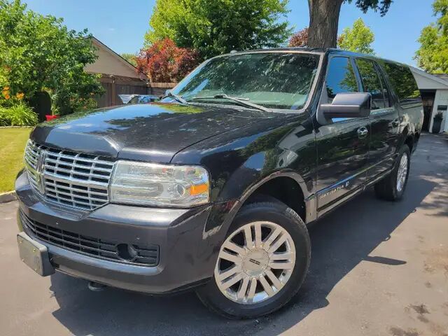 Lincoln Navigator