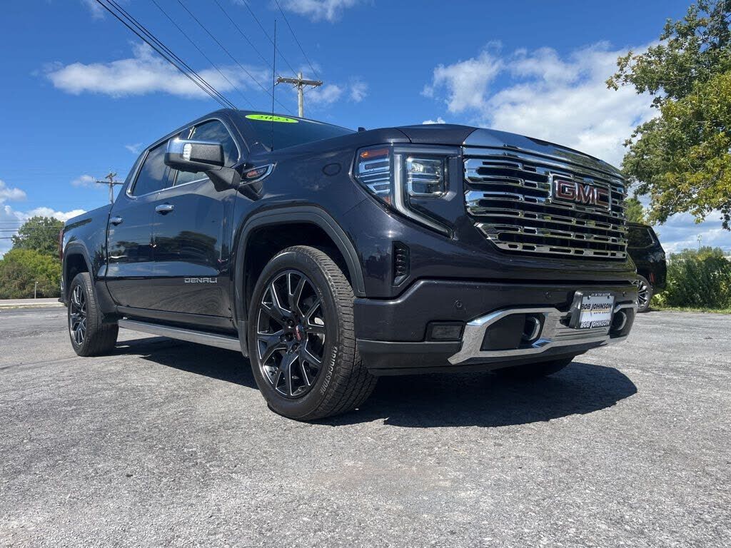 2023 GMC Sierra