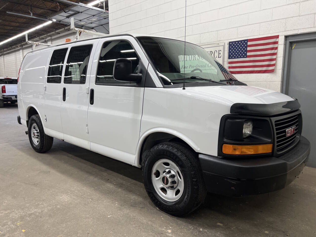 GMC Savana