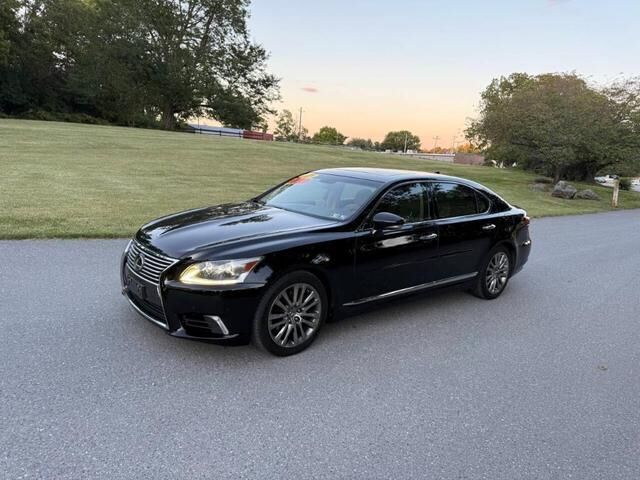 Lexus LS
