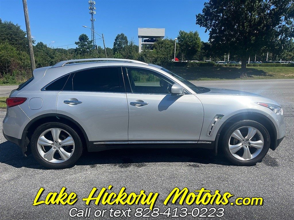 Infiniti FX50