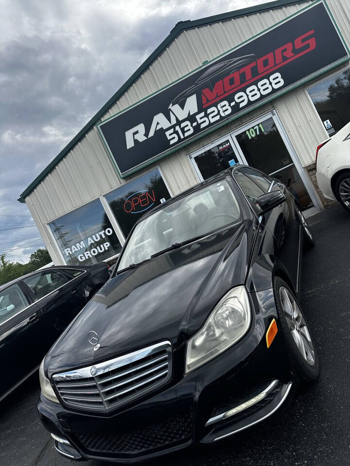 2013 MERCEDES-BENZ C-Class