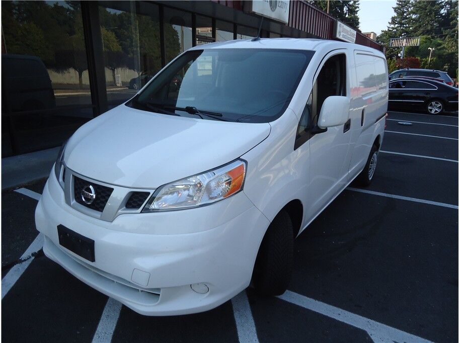 2021 NISSAN NV200