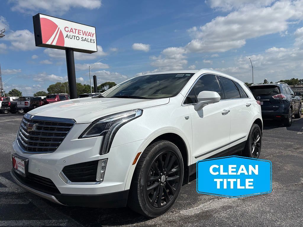 2017 CADILLAC XT5