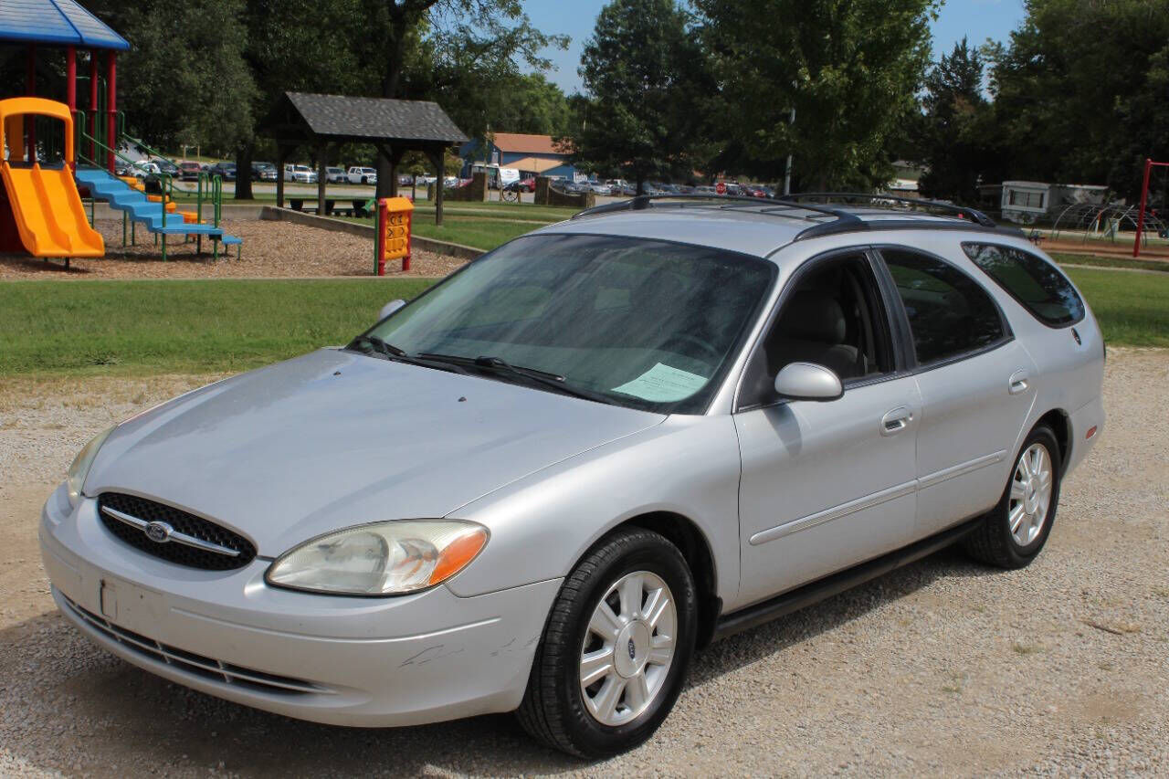 2003 FORD Taurus