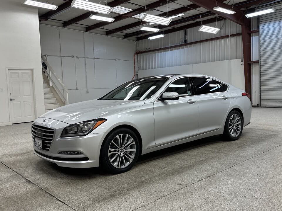 Hyundai Genesis