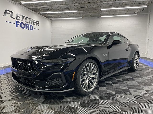 2025 FORD Mustang