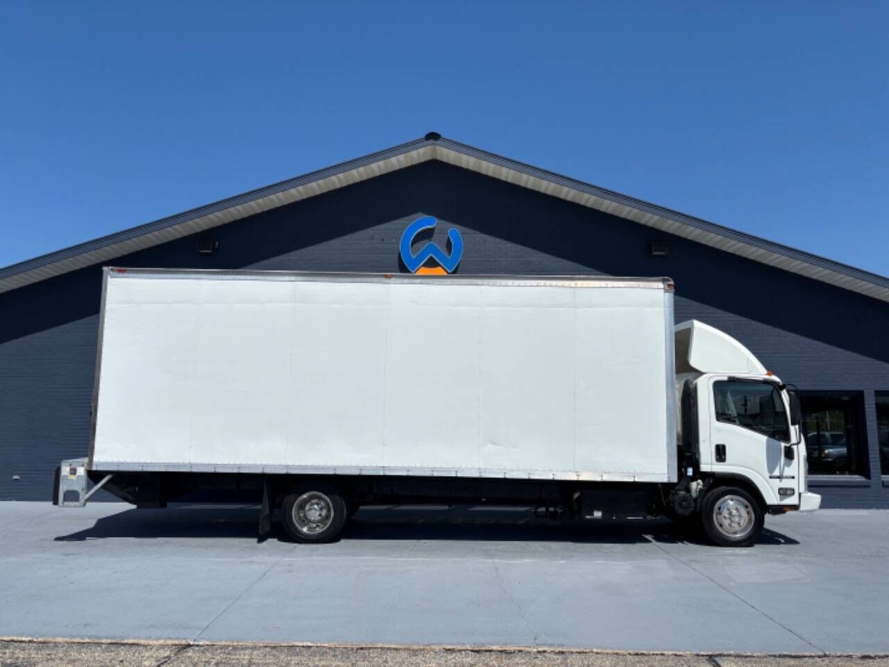 Isuzu NQR/NRR