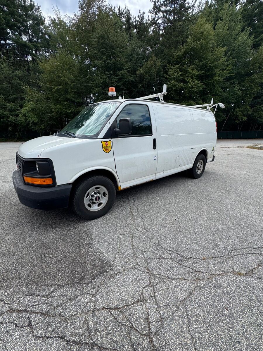 GMC Savana