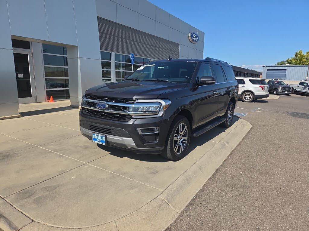 2024 FORD Expedition