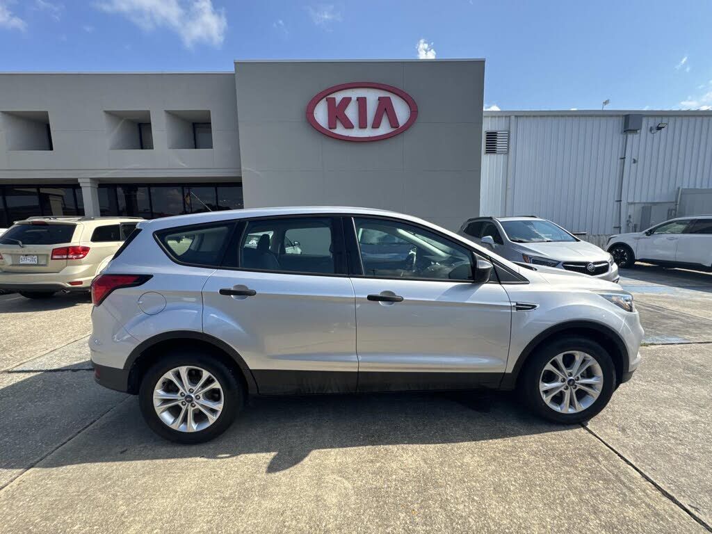 2019 FORD Escape