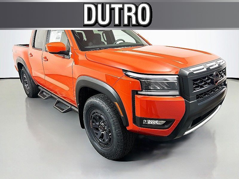 2025 NISSAN Frontier