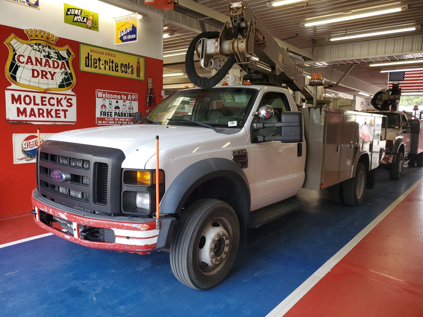 Ford F-550